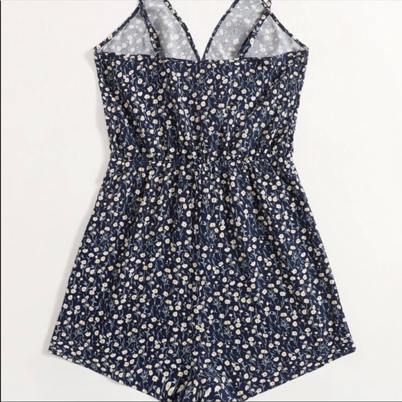 New wrap ditsy floral cami Romper - Picture 2 of 5